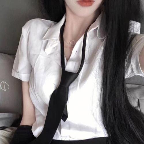 十三座湖